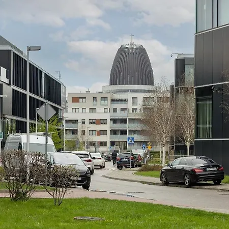 Trendy & Spacious 3-room Wilanow By Renters Apartment *