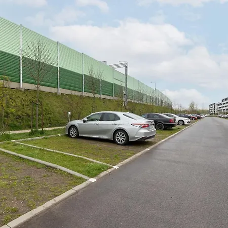 Trendy & Spacious 3-room Wilanow By Renters *