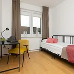 Trendy & Spacious 3-room Wilanow By Renters Apartment *